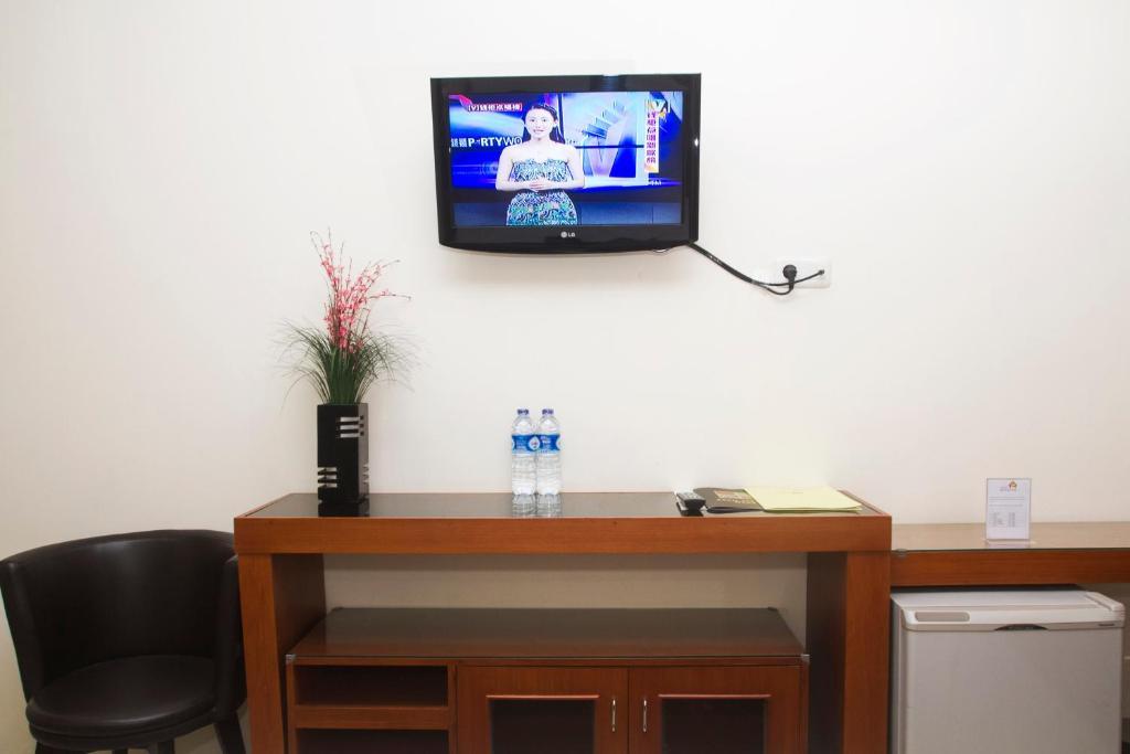 House Of Arsonia Tulip Hotel Jakarta Room photo